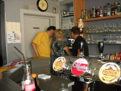 Cafe2